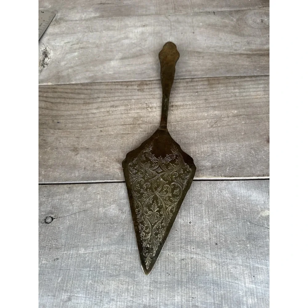 Vintage Treasure Masters‎ Silverplate Serving Cake/Pie Server Made in Italy